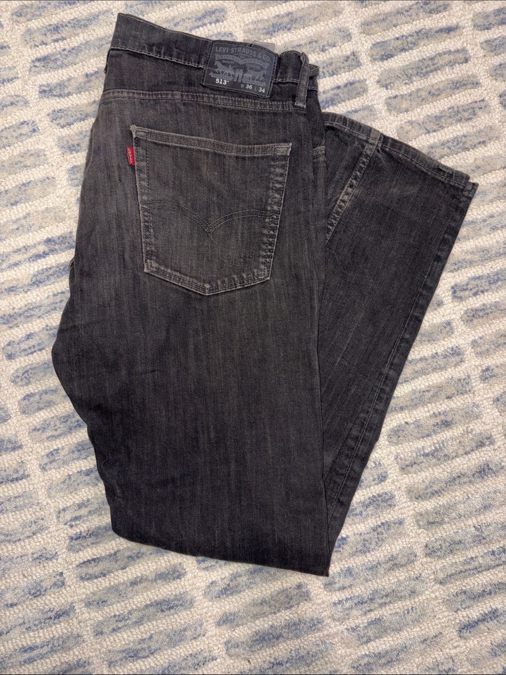 Levi's 513 Men's Straight Jeans in Washed Black
